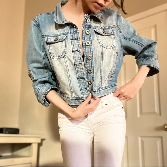 🫐VINTAGE 2000s Cropped Jean Jacket 🫐 - Picture 3 of 5